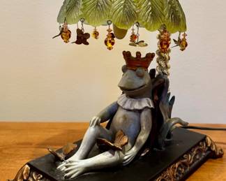 Frog Lamp