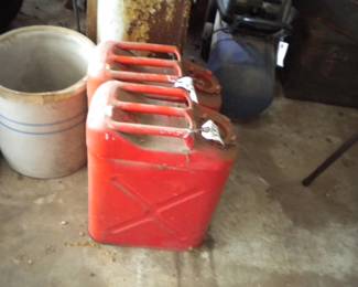 Heavy duty metal gas cans