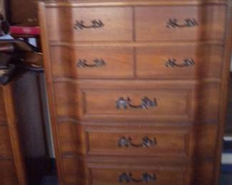Matching chest of drawers