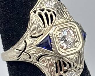006 Vintage Art Deco Diamond and Sapphire 18K Ring