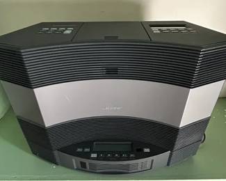Bose Acoustic Wave Music System II and Accessory Acoustic Wave II MultiDisc Changer