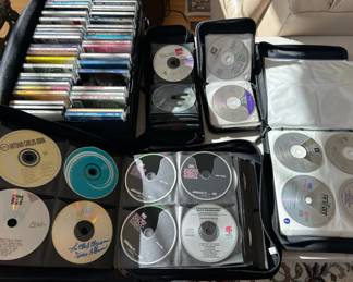 Mystery Mixed Lot Of CDs, Most Without Cases