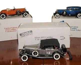 DANBURY MINT 1932 Cadillacs