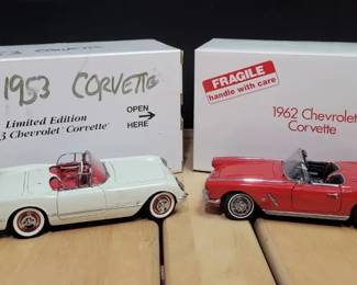 DANBURY MINT Corvettes