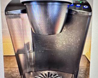 Keurig single serve coffee maker