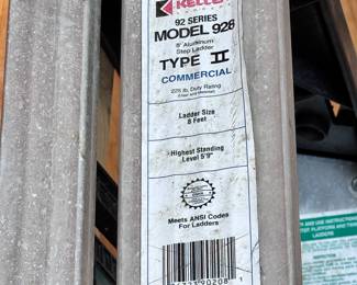 Extension ladder detail