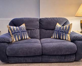 Reclining Loveseat