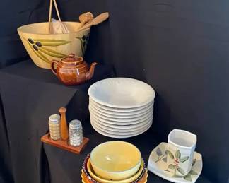 208 Rustic Kitchenware