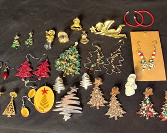 328 Holiday Sparkles