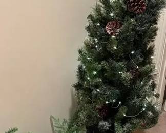 603 Outdoor Christmas Decor