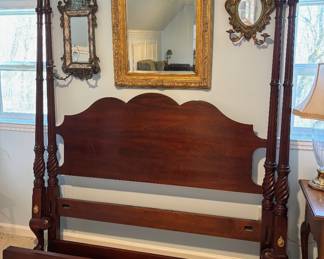 4 Poster Queen Anne - Queen Size