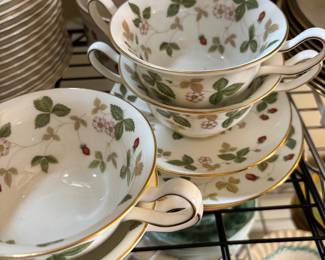 9 Piece Wedgwood