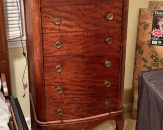 Victorian Chest with unusual Drawers (a surprise when you open)