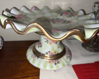 Mackenzie-Childs Honeymoon Green Sweet Pea Fluted Cake Stand
