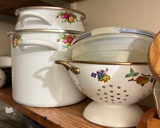 Vintage Royal Albert Old Country Roses enamel strainer and stock pot