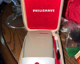 Vintage Philips Philishave electric shaver