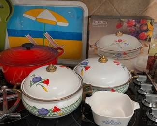 LE CREUSET dutch oven