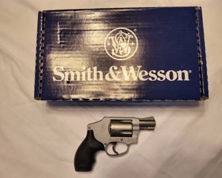 #2 Smith & Wesson m&P model 642-1 airweight 38 special plus P $475