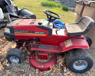 Murray 12.5 HP 40-inch riding lawn mower, red