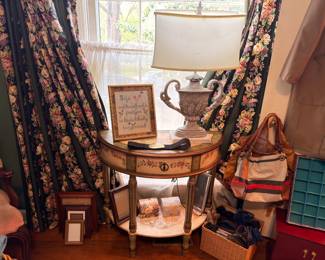 Silver-plated teapot, table lamp, vintage handbags