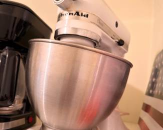 KitchenAid stand mixer, silver