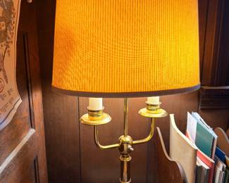 Brass candelabra table lamp with amber shade