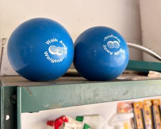 Exercise weighted balls, fitness equipment