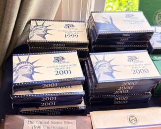 US Mint proof and uncirculated sets, 1996-2001, large quantity
