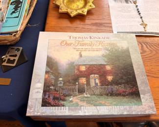 Thomas Kinkade book, vintage books and collectibles