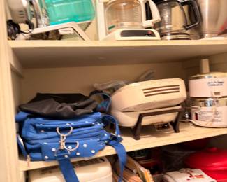 Small kitchen appliances, mixer, bags, household items