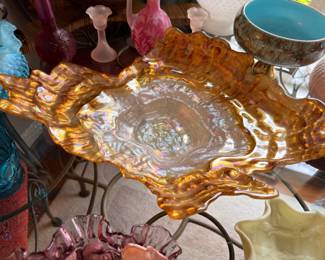 Carnival glass iridescent ruffled bowl, amber