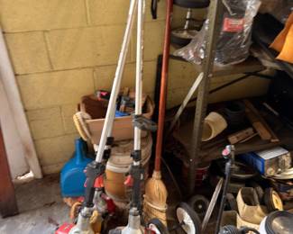 Vacuum cleaner, garden tools, pottery, garage items