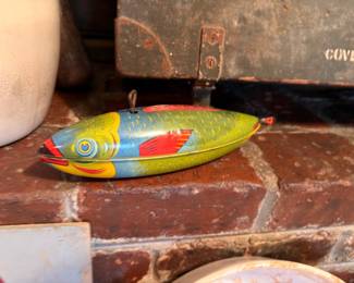 Vintage tin litho wind-up fish toy