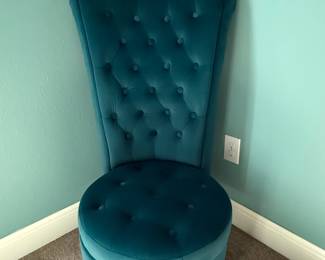 Teal Velvet Tufted Storage Ottoman Chair