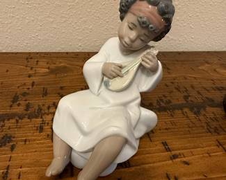 Lladro Black Legacy Collection "An Angel's Tune" Figurine #6490