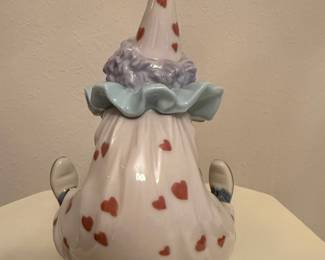 Lladro "Having a Ball" Porcelain Clown Figurine #5813