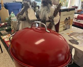 Red Enameled Cast Iron Dutch Oven