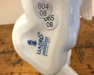 Lladro Angel Figurine 'Heavenly Dreamer'