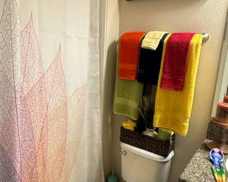 Skeleton Leaf Print Shower Curtain