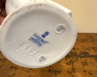 Lladro Porcelain Figurine 'Pretty Bird'