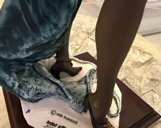 Giuseppe Armani Florence "Josephine" Limited Edition Figurine