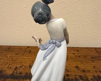 Lladro Porcelain Figurine 'Pretty Bird'