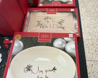 Lenox Holiday Collection Serving Bowl and Platter Set