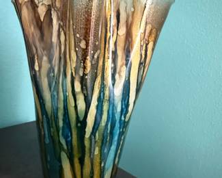 Murano Style Art Glass Hand Blown Handkerchief Vase