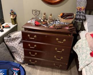 Vintage 3-drawer mahogany bachelor's chest, brass batwing hardware, small visible scratches to the front corners, $500