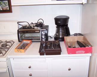 TOASTER OVEN, MR. COFFEE & STAINLESS FLATWARE