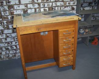 DRAFTING TABLE