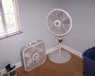 FANS--WARMER WEATHER IS COMING!!