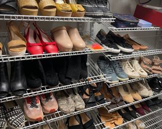 Women's Shoes, Size 6.5-7.5