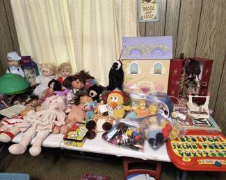 Lots of toys 